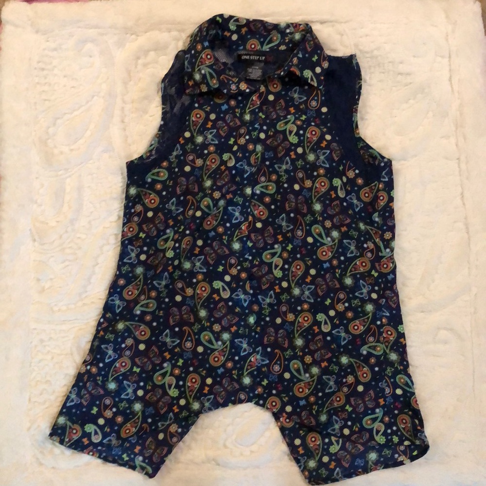 One Step Up Girls button down blouse, size 14/16